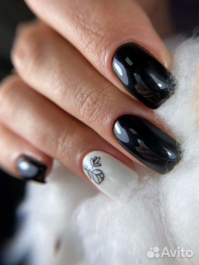 Маникюр и педикюр