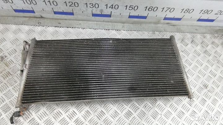 Радиатор кондиционера (конденсер) Nissan Tino