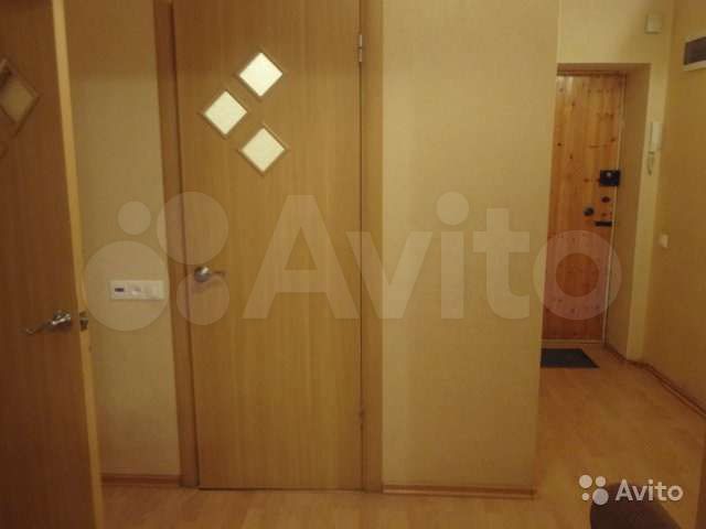 2-к. квартира, 50 м², 3/9 эт.