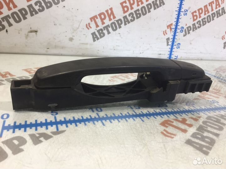 Ниссан Навара Ручка наружняя передней двери Лев