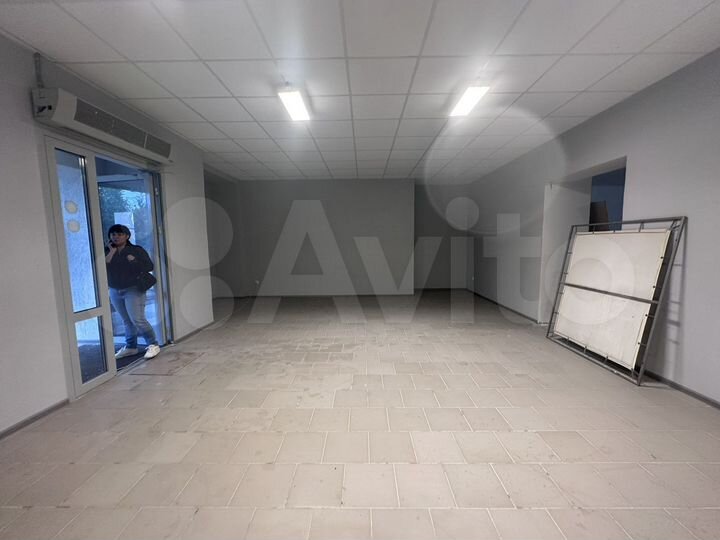 Торговая площадь, 170 м²