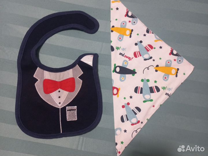 Слюнявчик нагрудник новые