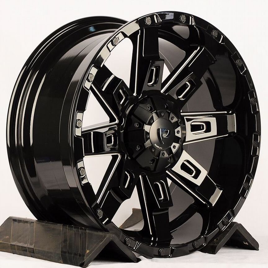 Литые диски Powcan 9×R20 5×139.7
