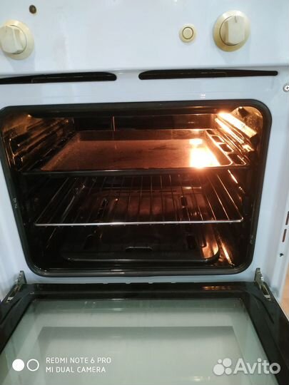 Газовый духовой шкаф 