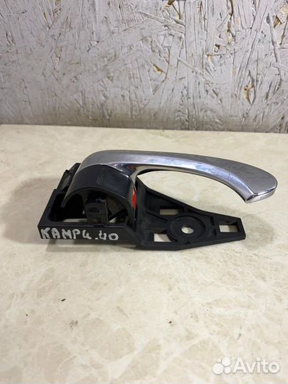 Ручка внутренняя передняя правая Toyota Camry 40