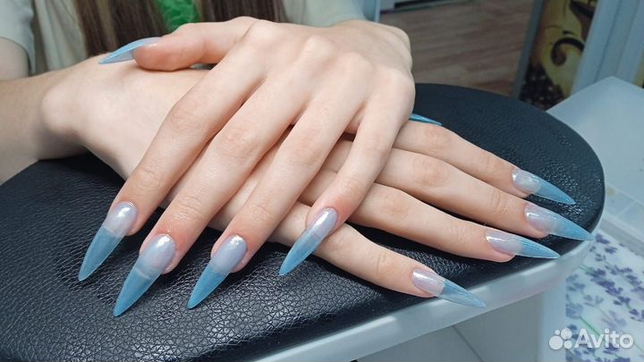 Ищем модель на гель лак и наращивание