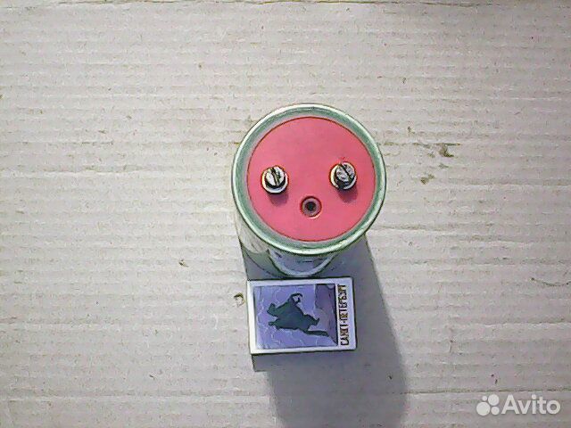 Конденсатор 82000 мкф. на 25 в. Германия