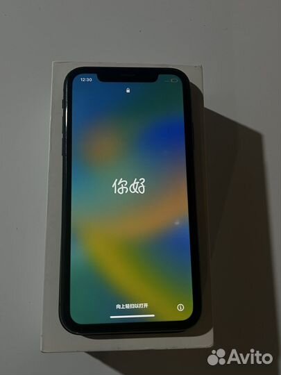 Телефон iPhone хр