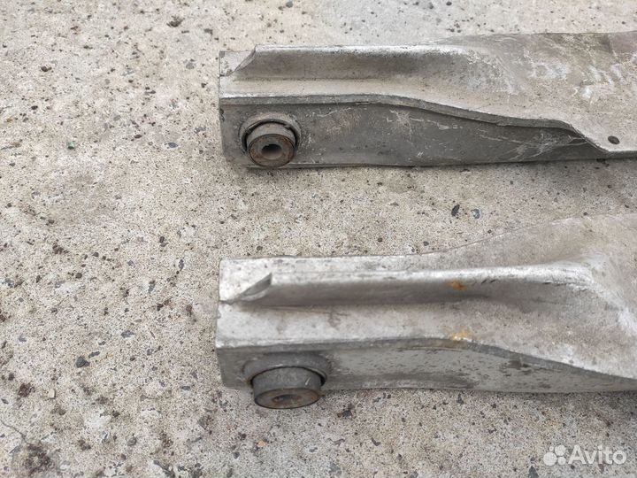 Рычаг подвески задний на Opel Vectra C Signum