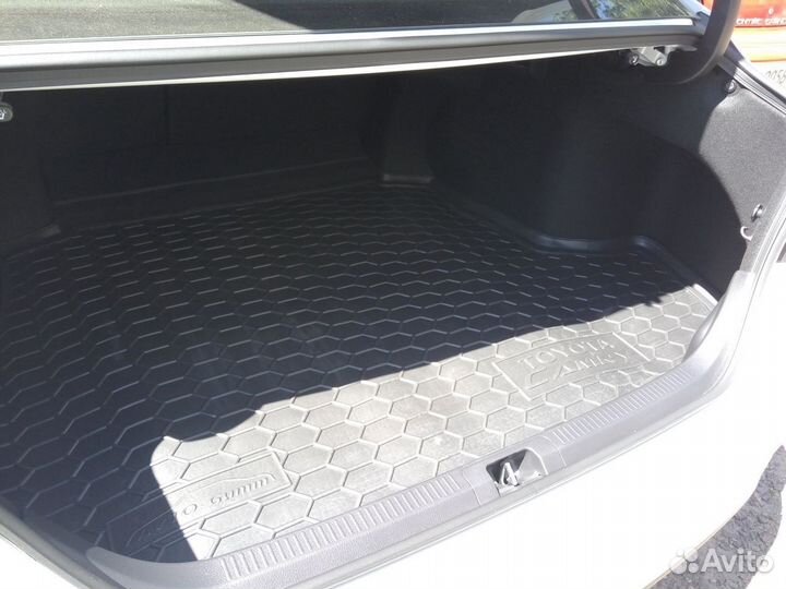 Camry 40/50/55/70 Резиновый ковер в багажник E5BL2