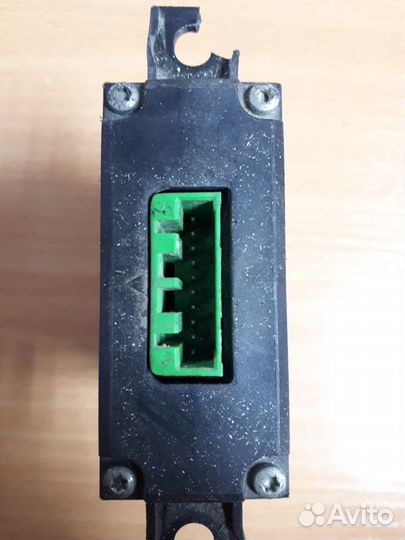 Реле переключения поворотников volvo FH12 2-seeria