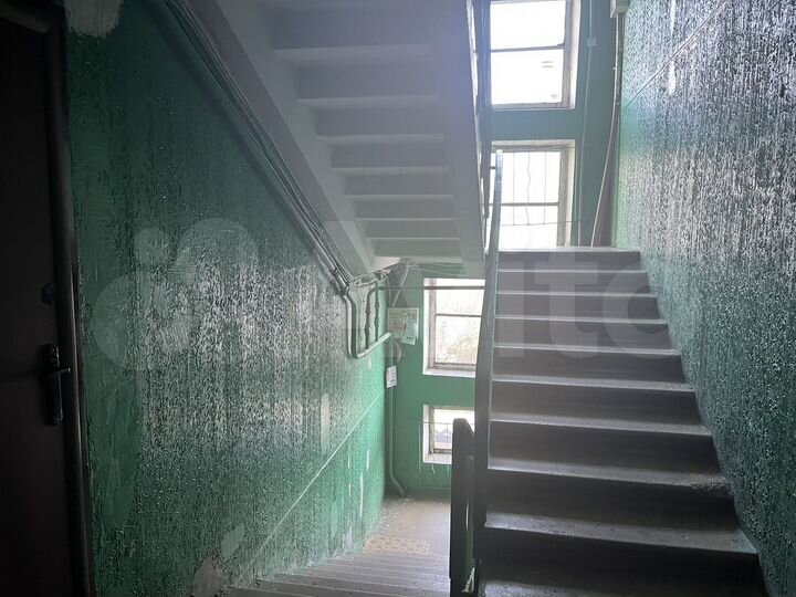 4-к. квартира, 59 м², 2/5 эт.