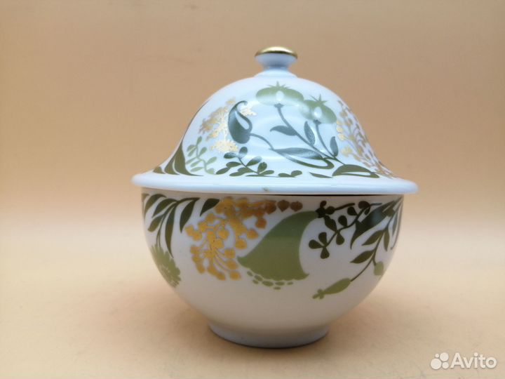 Конфетница с крышкой гдр 