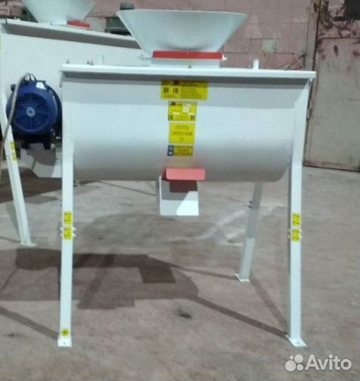 Смеситель для сухих, вязких, влажных смесей сго-4