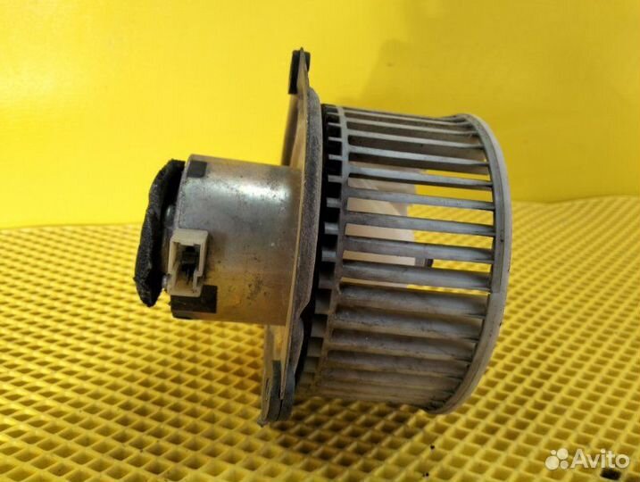 Мотор печки Nissan Terrano wbyd21 1992