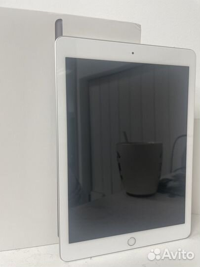 iPad 6 (2018) Wi-Fi 128 Gb