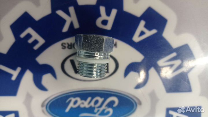 Штуцер трубки насоса гур Ford Focus 2 C-Max