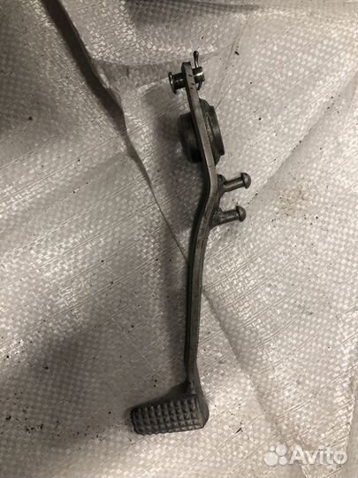 Kawsaki z900 лапка тормоза