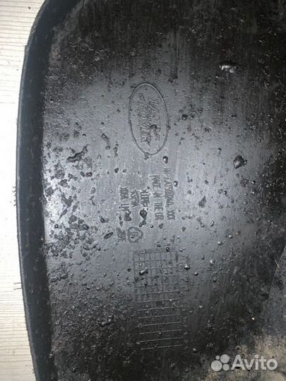 Брызговик задний правый Land Rover Range Rover 3