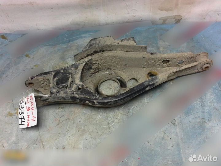 Рычаг задний нижний Toyota RAV 4 2006-2013
