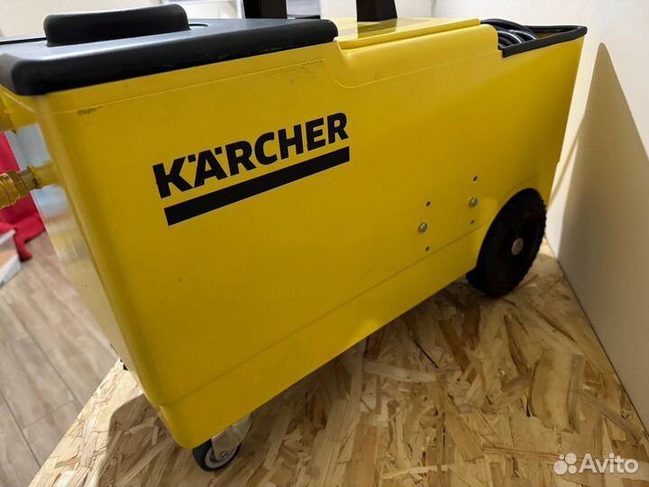 Моющий пылесос karcher