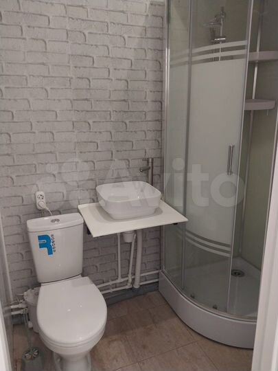 Комната 61 м² в 2-к., 1/5 эт.