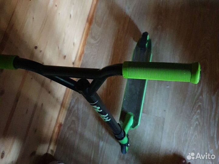 Трюковой самокат