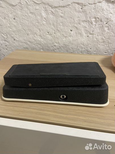 Гитарная педаль Wah Cry Baby JH1D Dunlop