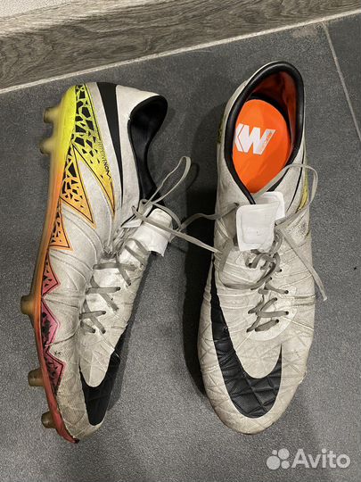 Бутсы и манежки футбольные