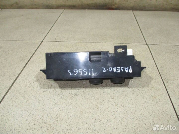 Блок управления печкой Toyota LC Prado 120