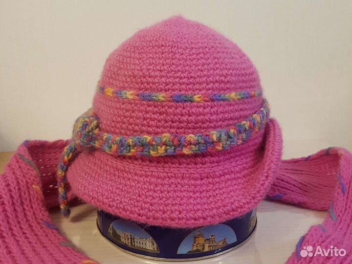 Женский комплект шапка -шляпка и шарф из шерсти