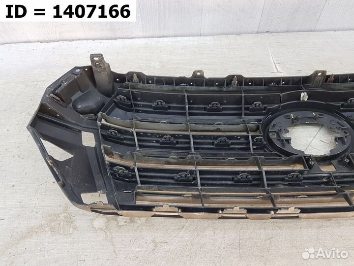 Решетка радиатора Toyota Land Cruiser