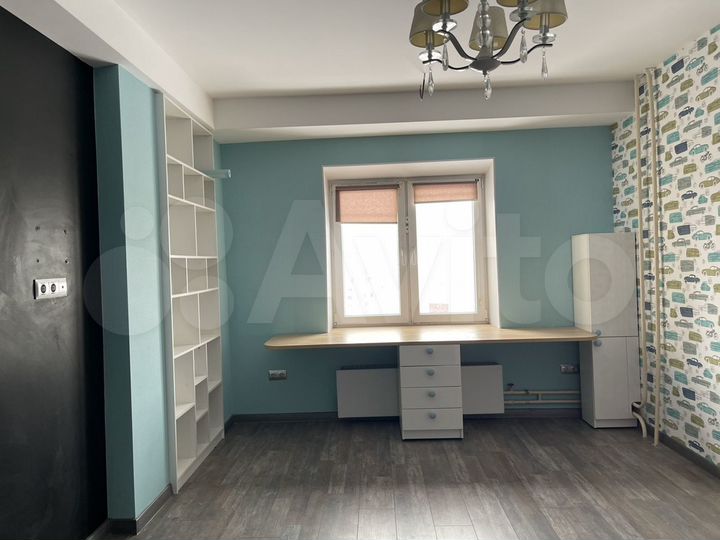 2-к. квартира, 73,2 м², 8/16 эт.