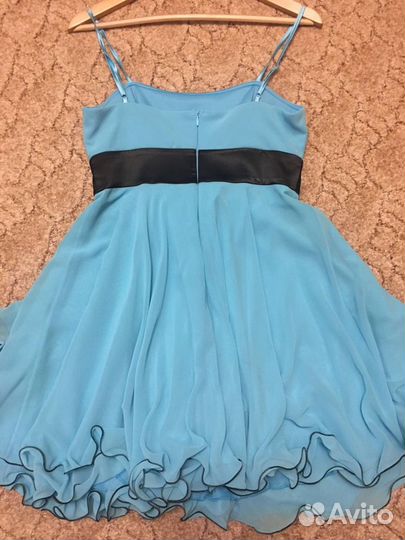 Платье вечернее