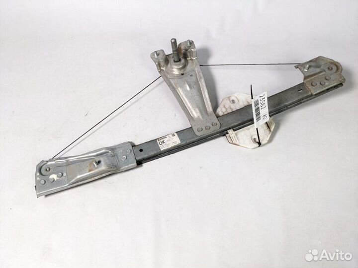 Стеклоподъемник механич передний левый Renault