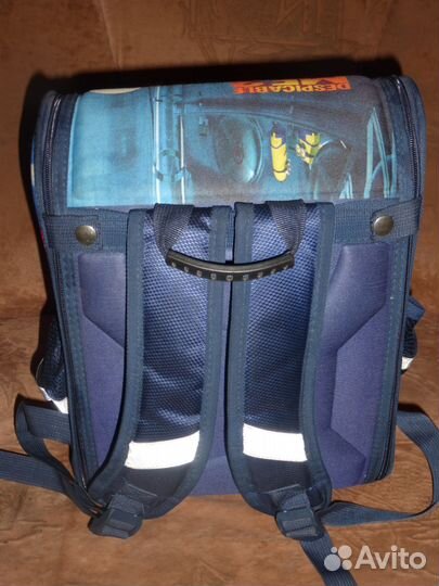 Рюкзак для первоклашек. мальчик
