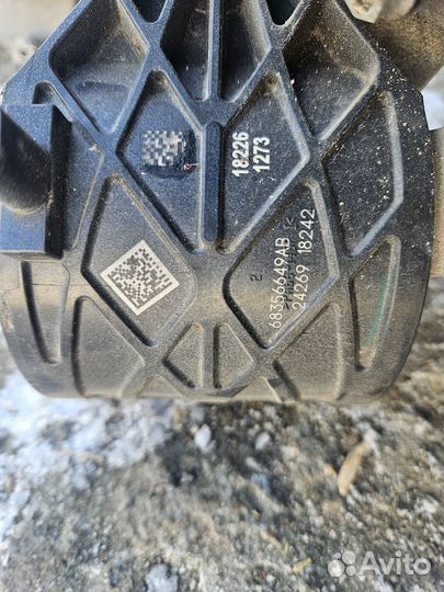 Демпфер магнитная подушка Dodge RAM 68356649AB