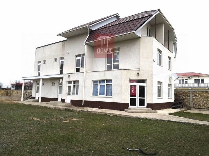 Дом 300 м² на участке 15 сот.