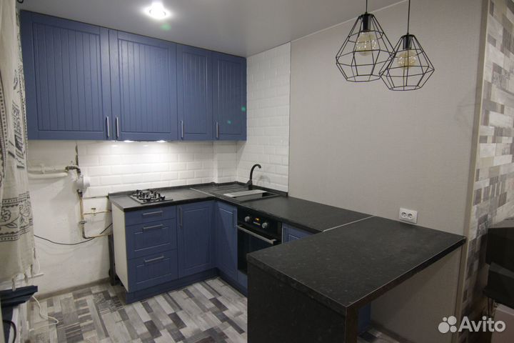 Замена столешниц, фасадов, ремонт кухонной мебели