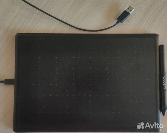 Графический планшет One By Wacom Medium CTL-672