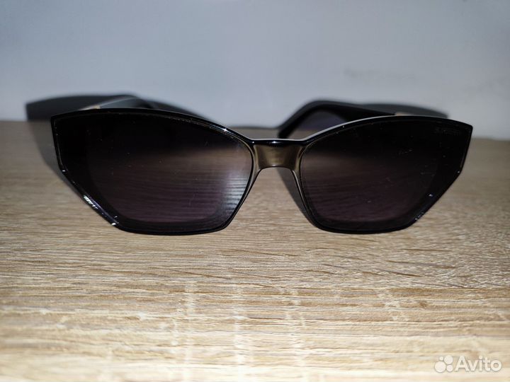 Солнцезащитные очки женские