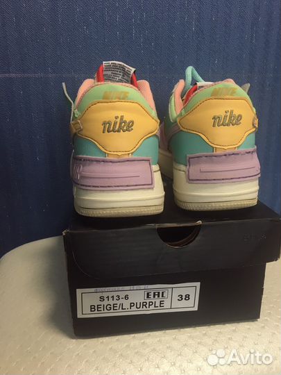 Кроссовки nike женские