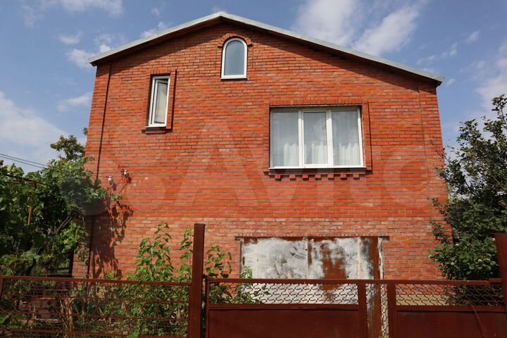 Дача 50,6 м² на участке 10 сот.