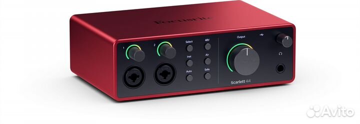 Аудиоинтерфейс Focusrite Scarlett 4i4 4th Gen