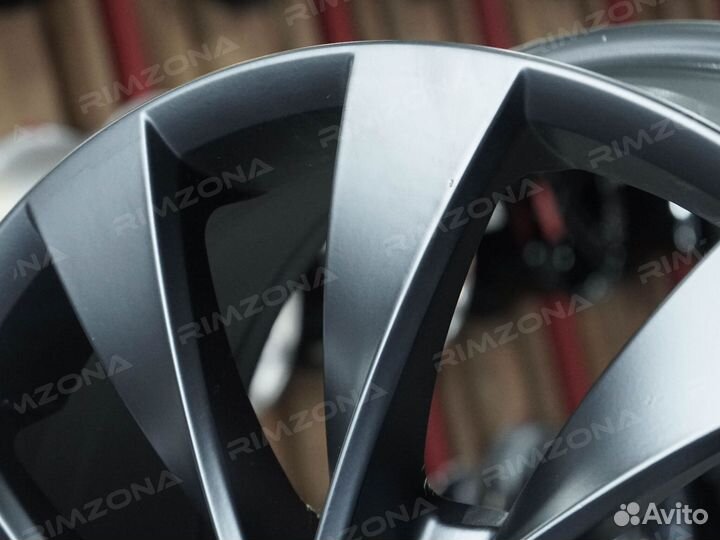 Литые диски R19 на Volkswagen. Арт2445