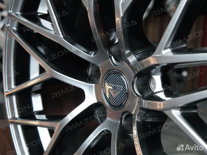 Литые диски Vorsteiner R17 на Toyota. Арт738