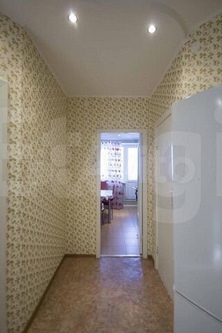 2-к. квартира, 65 м², 3/9 эт.