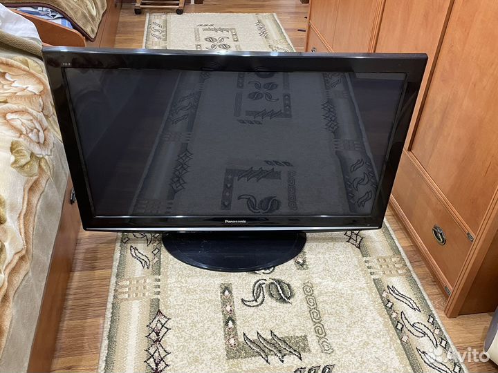 Телевизор Panasonic 42 дюйма TX-PR42U20