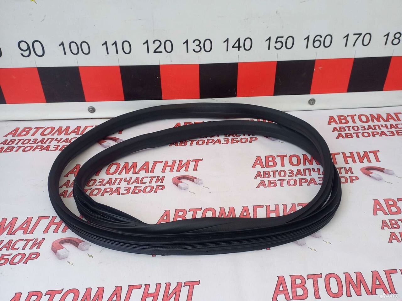Уплотнитель двери задней правой Рено Аркана