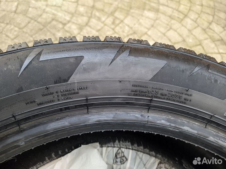 Pirelli Winter Ice Zero 335/55 R19 105H